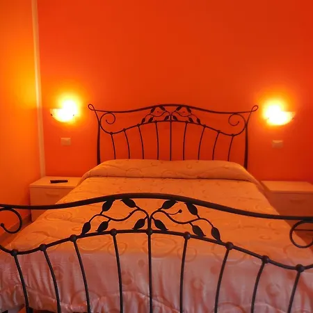 Bed & Breakfast Ca' Melia Baveno
